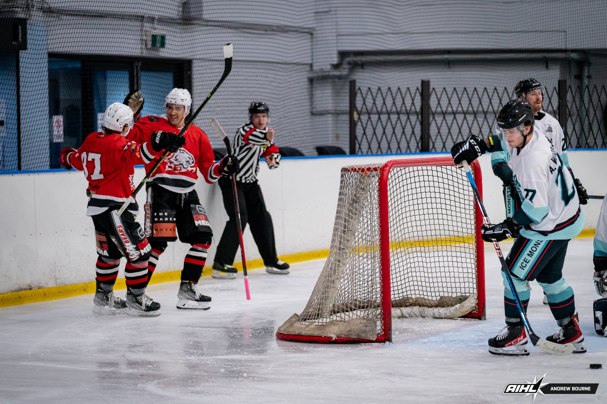 Bears Survive Scare, Defeat Rhinos in Special Teams Extravaganza